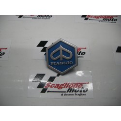 SCUDETTO AD INNESTO ESAGONO 32 MM "PIAGGIO"