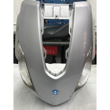 SCUDO USATO PIAGGIO FLY 150 GRIGIO COMPLETO DI FRECCE E DEFLETTORI