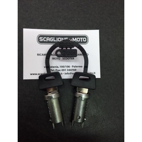 SERRATURA CON 2 CILINDRETTI VESPA PX