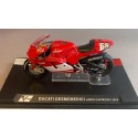MODELLINO REPLICA DUCATI DESMOSEDICI LORIS CAPIROSSI ANNO 2004 SCALA 1:22
