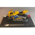 MODELLINO REPLICA HONDA RC211V MAX BIAGGI 2004 Scala 1:22
