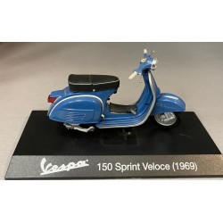 MODELLINO PIAGGIO 150 SPRINT VELOCE (1969) SCALA 1:22