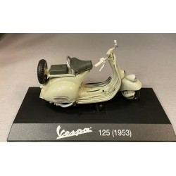 MODELLINO PIAGGIO VESPA 125 (1953) SCALA 1:22
