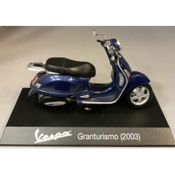 MODELLINO PIAGGIO VESPA GRANTURISMO (2003) SCALA 1:22